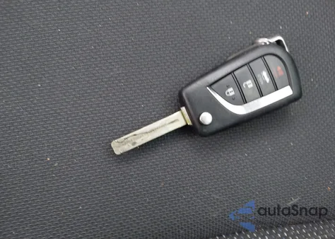 2020 Toyota Corolla Se from USA, damaged, VIN 5YFS4RCE0LP056197